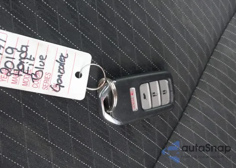 2019 Honda Fit Ex z USA, uszkodzony, nr VIN 3HGGK5H82KM753112